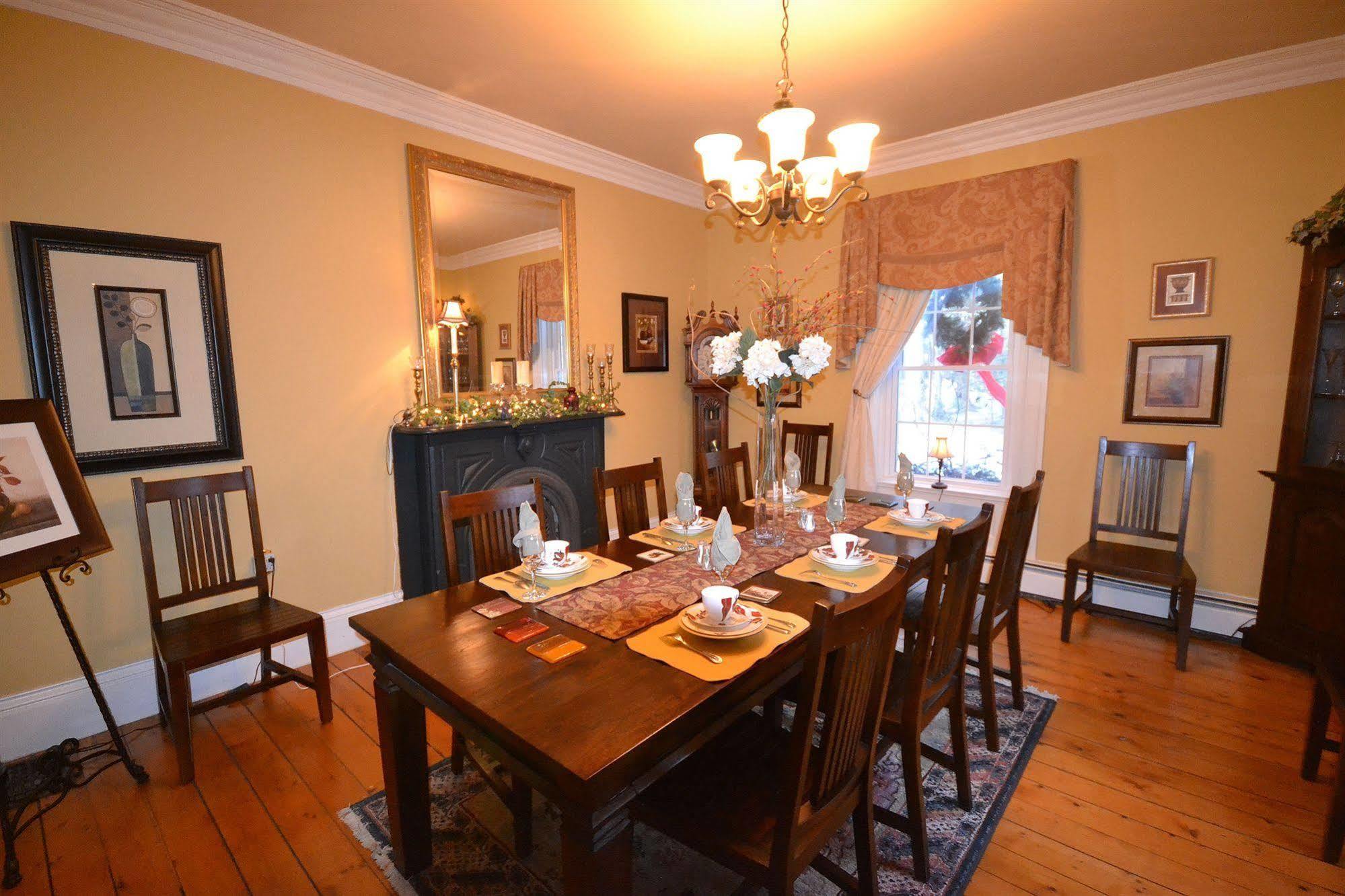 Briarwood Bed & Breakfast Elmsdale Esterno foto