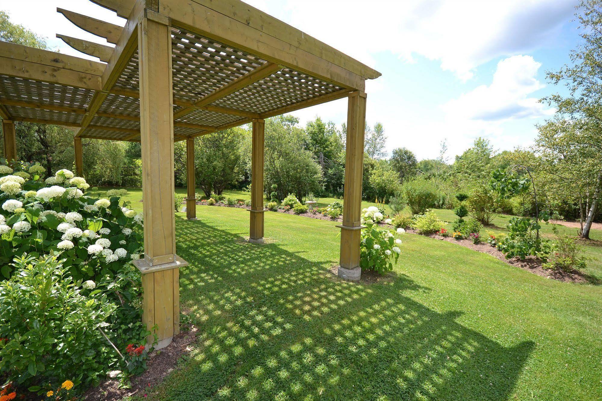 Briarwood Bed & Breakfast Elmsdale Esterno foto